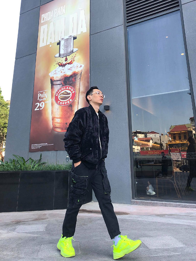 Anh chàng Shipper trở thành doanh nhân thành đạt khi mở ra thương hiệu giày dép nổi tiếng Trung Hương Store - 2