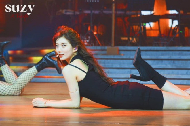 Không ngờ Suzy lại mắc phải lỗi trang phục cơ bản này trong show diễn quan trọng - 1