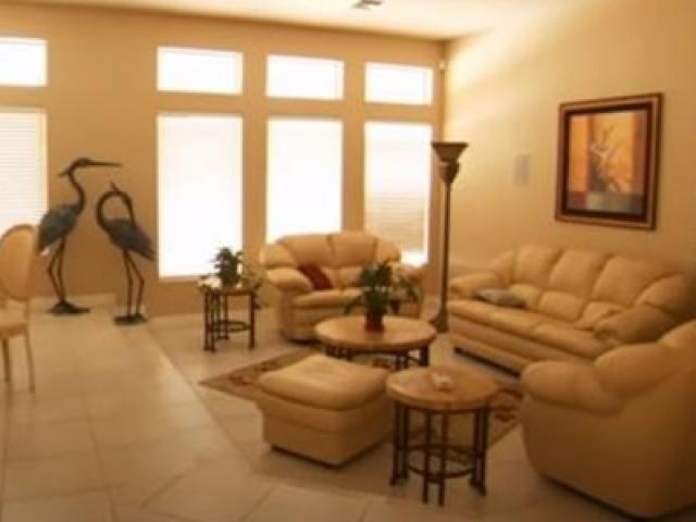 Kinh doanh - Nữ đại gia không rửa dao vì sợ tốn nước, ki bo đến "phát hãi"