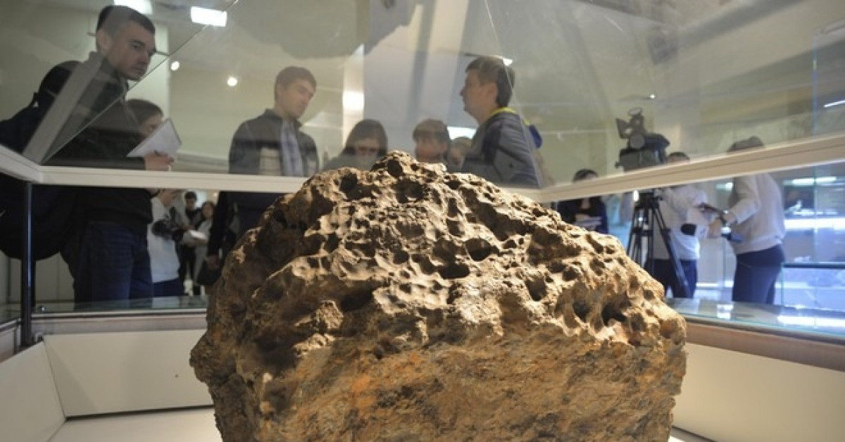 Tảng thiên thạch được tìm thấy ở Nga sau vụ va chạm năm 2013