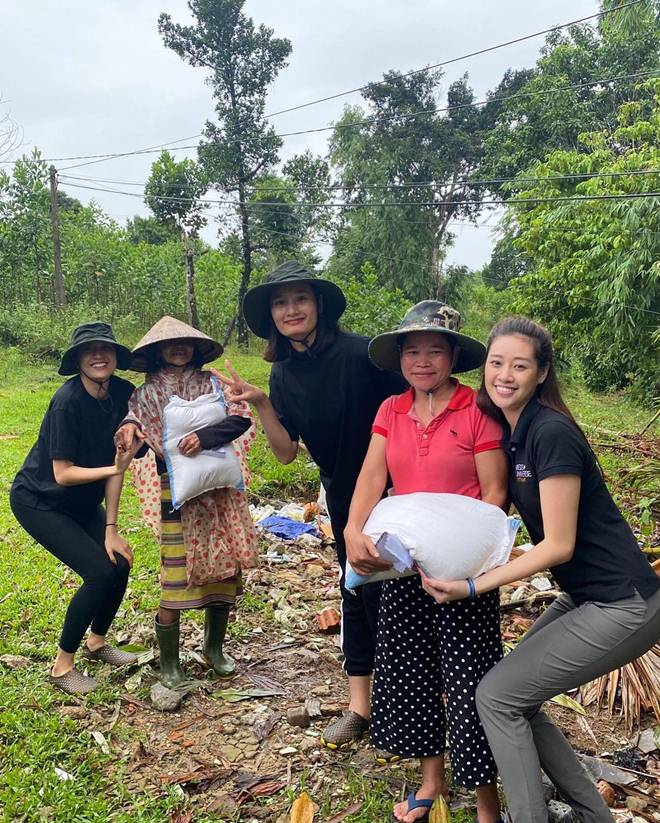 Dàn phù dâu đám cưới 200 tỷ của Phan Thành: Tiểu thư nhà đại gia thủy sản gây chú ý nhất! - 21