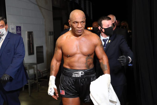 Mike Tyson đang "làm hại" quyền Anh khi thượng đài trở lại ở tuổi 54?