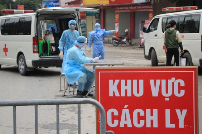 Quảng Ninh đã có 13 ca COVID-19 trong cộng đồng, thành lập Tổ công tác phản ứng nhanh - 1