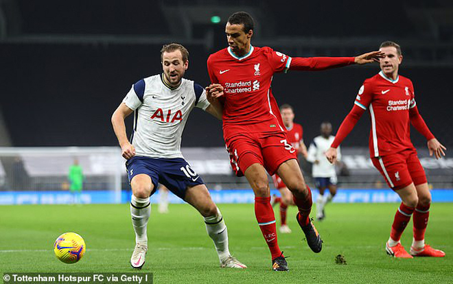 Joe Matip lại dính chấn thương chỉ 2 tuần sau khi trở lại