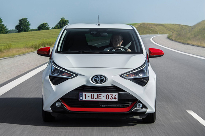 Toyota Aygo 2021 vừa về Việt Nam, giá gần 800 triệu đồng - 2