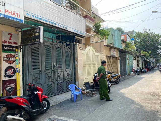 Tin tức trong ngày - Cảnh phong tỏa khách sạn, quán ăn ở TP.HCM nơi thanh niên dương tính với COVID-19 từng đến