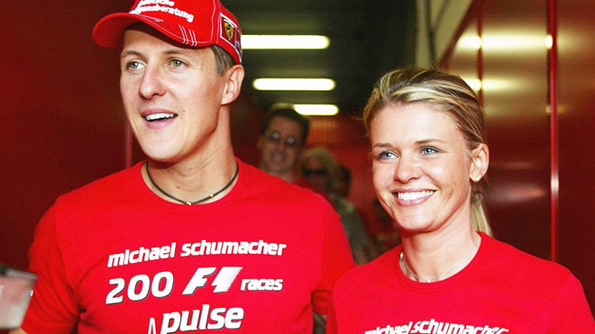 Cuộc đời, sự nghiệp và những thước phim chưa từng có của&nbsp;Schumacher (trái) sắp được tiết lộ trong bộ phim tài liệu
