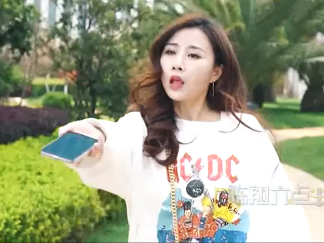 Tranh vui - Sống ở trên đời "kẻ gian dối sẽ gặp người dối gian"