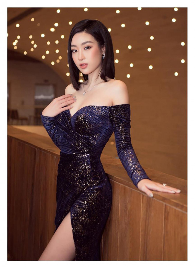 Diện váy xẻ cao, Hoa hậu Đỗ Mỹ Linh khoe chân dài miên man cực nóng bỏng - 3