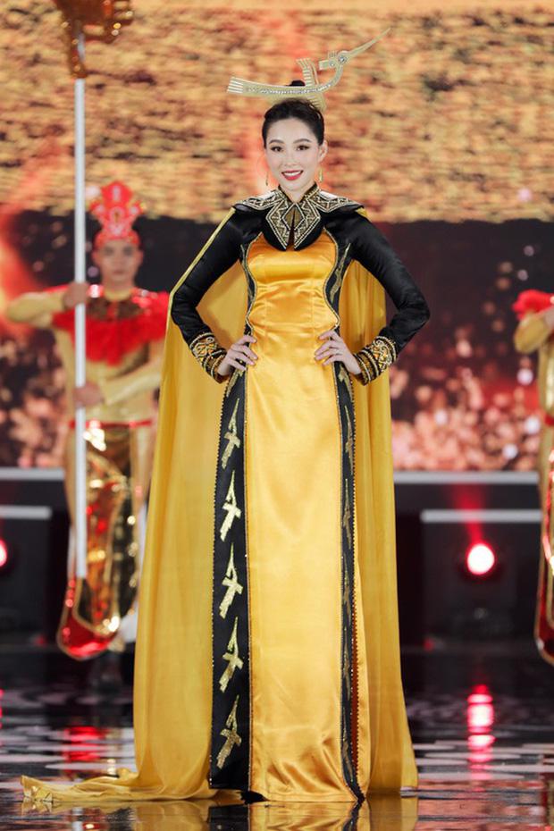 Hoa hậu Việt Nam duy nhất được người hâm mộ gọi là &#39;thần tiên tỷ tỷ&#39; - 3