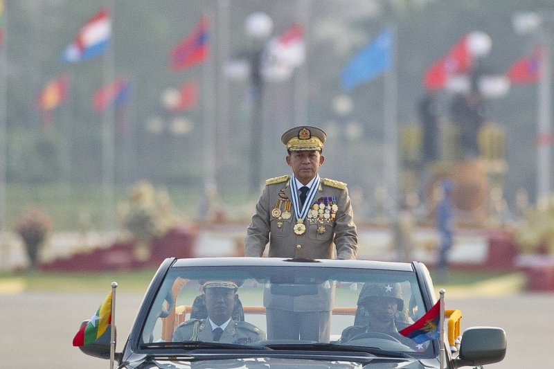 Tổng tư lệnh&nbsp;Min Aung Hlaing hiện là nhân vật quyền lực nhất ở Myanmar.