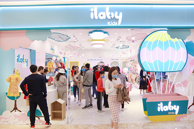 Một ngày bán hàng bận rộn với nhiều niềm vui tại cơ sở 2 của ILABY DRESS