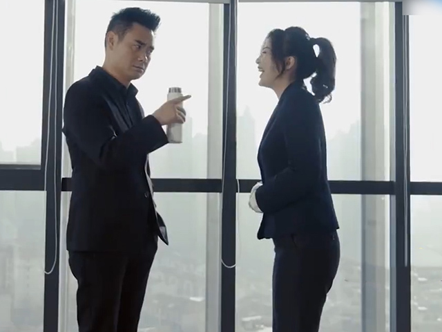 Video Clip Cười - Hậu quả khó đỡ với khả năng đánh giá "giá trị" đồng tiền của sếp