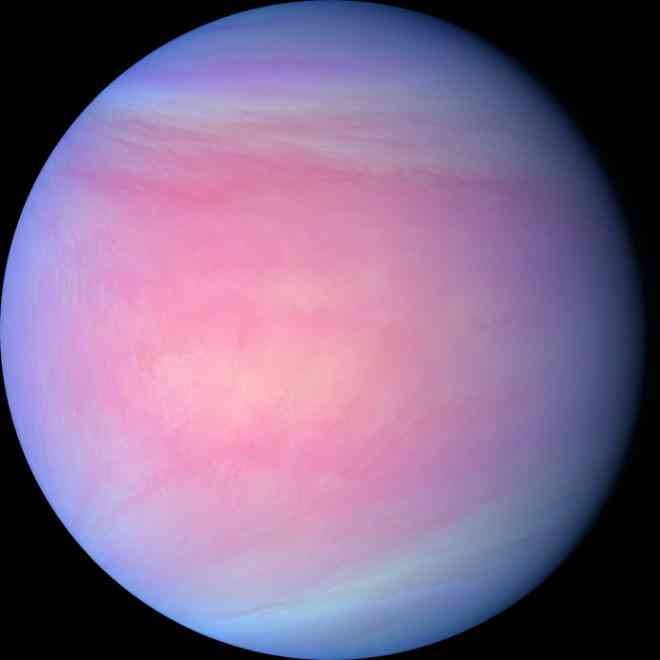 Sao Kim, hành tinh gần Trái Đất nhất nhưng rất khó nghiên cứu vì sở hữu biển mây dày đặc - Ảnh: NASA