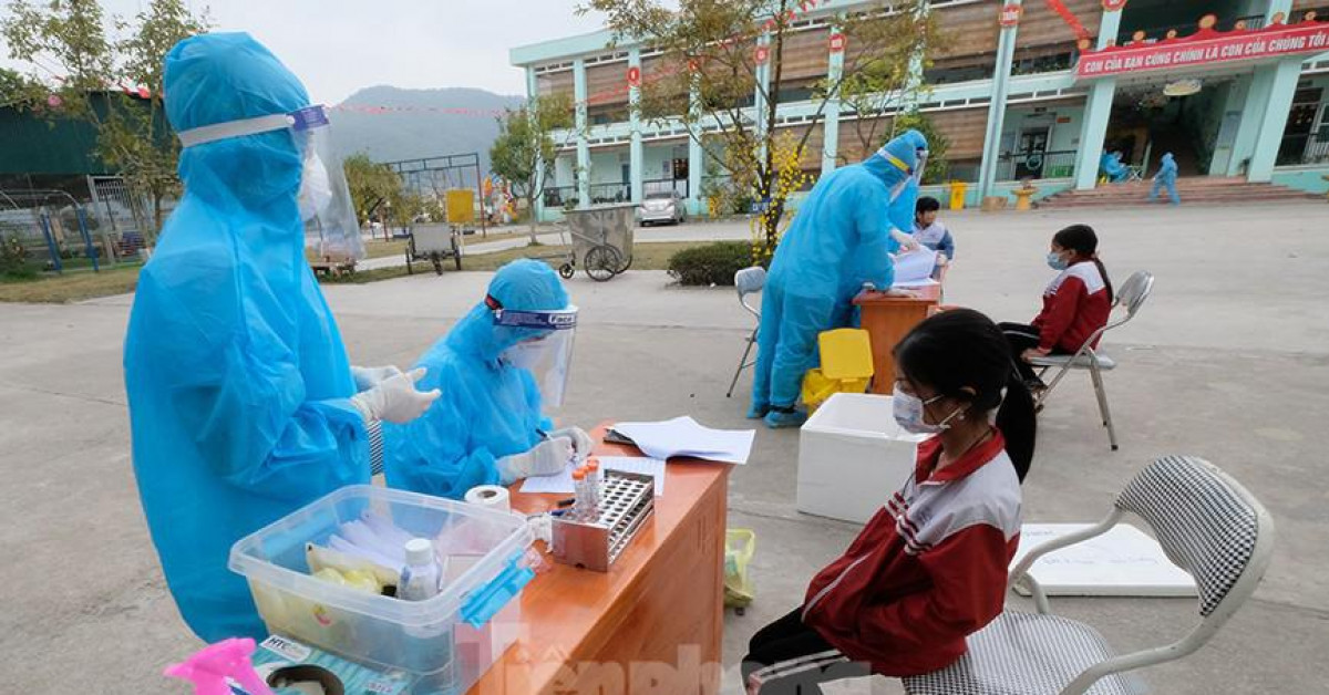 Tin tức trong ngày - 1 trẻ mầm non mắc COVID-19, cách ly 75 bạn và phụ huynh tại thị xã Kinh Môn