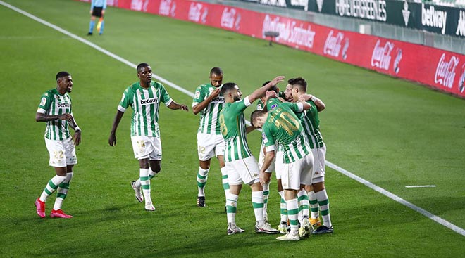 Video Real Betis - Osasuna: "Người nhện" kiên cường, bàn thắng định đoạt - 1
