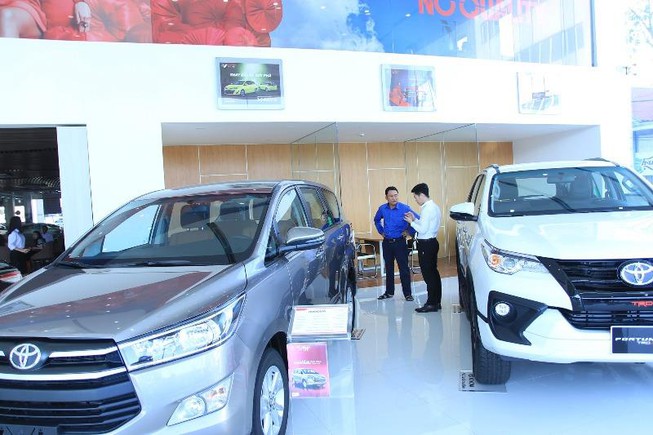 Bảng giá xe Toyota mới nhất: Giá chỉ từ 352 triệu đồng - 1