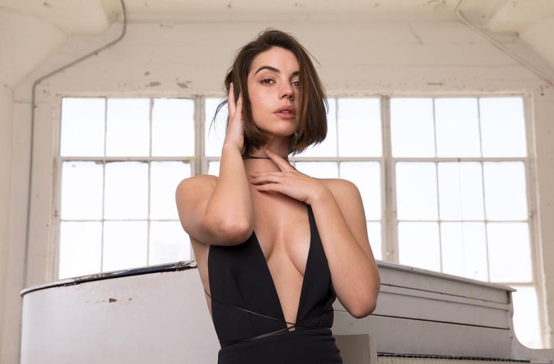 Sexy Adelaide Kane