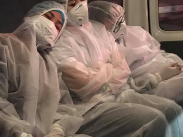 Sức khỏe đời sống - Xúc động lá thư con gái gửi mẹ đang "chiến đấu" với COVID-19