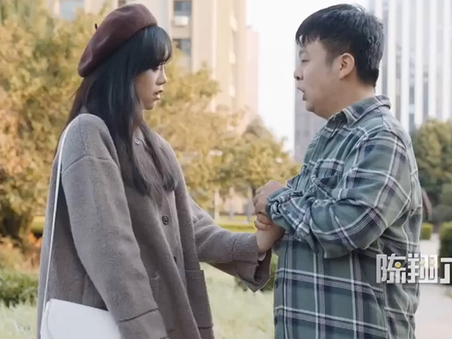 Video Clip Cười - Trong tình yêu con gái đôi khi thật khó lường