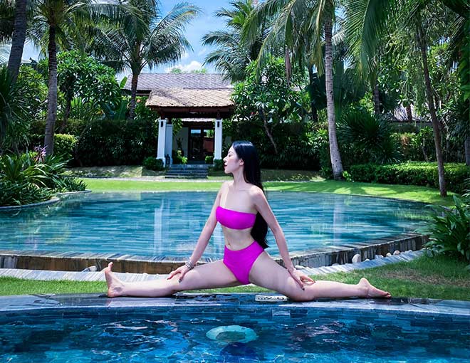 Hot girl Yoga Mai Sương mê mẩn xoạc chân, không đếm nổi số lần thực hiện - 2