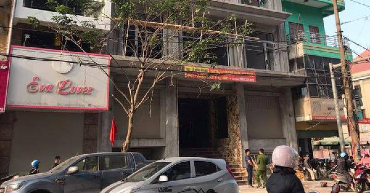 Pháp luật - Nghe tiếng động lớn, chạy ra thấy người đàn ông rơi từ tầng cao xuống tử vong