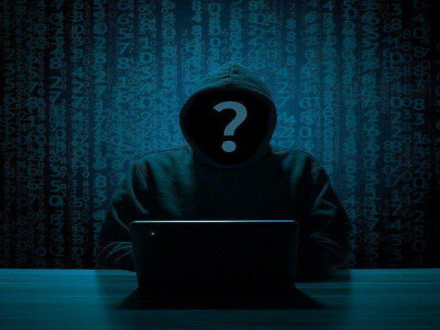 Bạn trẻ - Cuộc sống - Đeo đai trinh tiết thông minh, anh chàng không ngờ bị hacker tống tiền