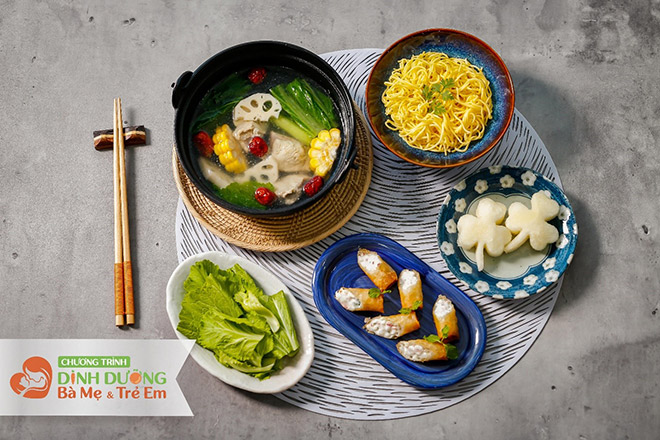 Phần mềm cung cấp một ngân hàng thực đơn phong phú và đa dạng với hơn 1.300 món ăn.