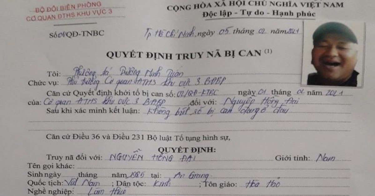 Pháp luật - Khởi tố 2 người bắt, đánh lực lượng phòng chống COVID-19