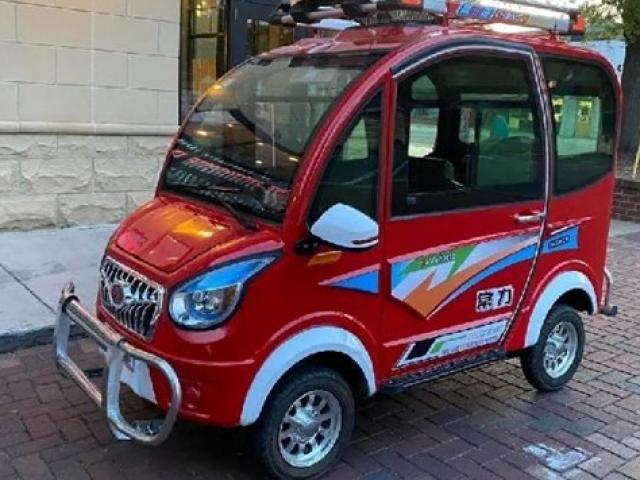 Thị trường - Tiêu dùng - Xe ô tô bán rẻ hơn xe máy ở Việt Nam, giá chỉ 20 triệu có gì hot mà "gây bão"?