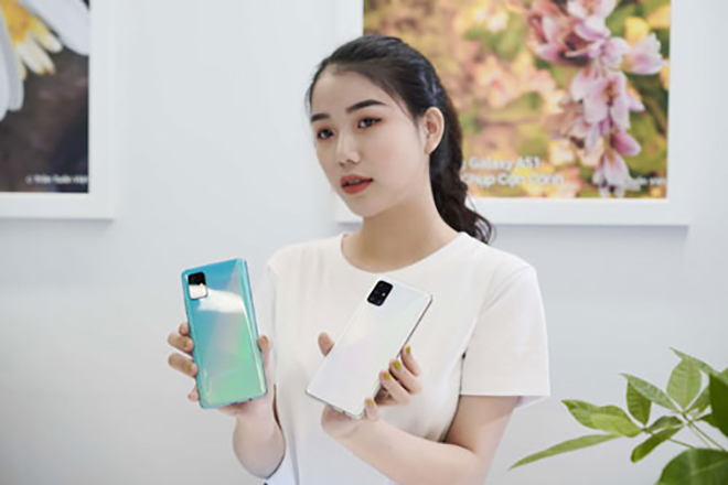 Đây là những smartphone 7 triệu, 4 camera chơi tết xịn nhất - 2