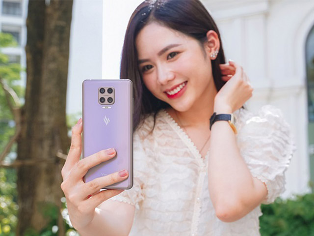 Thời trang Hi-tech - Giúp chị em sống ảo với những chú dế selfie thần thánh này