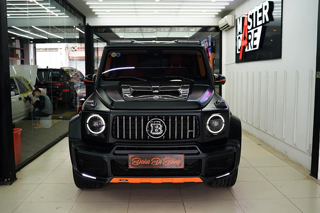 Ca sĩ Di Băng độ bodykit Brabus cho Mercedes-AMG G 63 với nội thất màu cam cực chất - 3