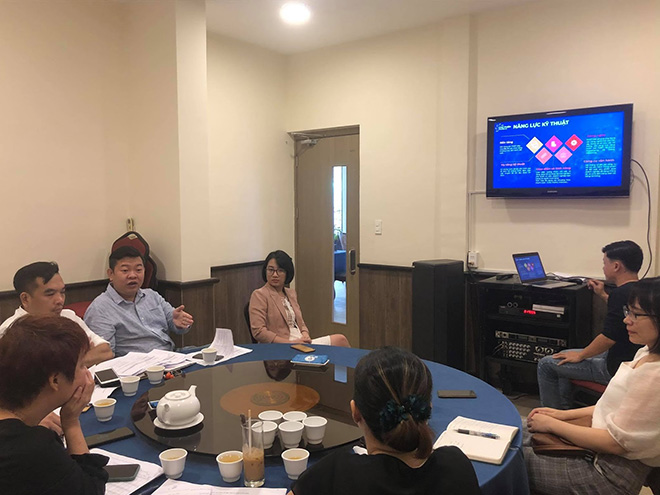 Ông Leon Trương làm việc với Trung tâm Cedals và Hội Doanh nghiệp Quận 5 về giải pháp Chợ phiên Chợ Lớn Online tháng 12/2020