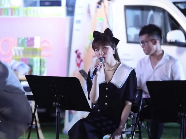 Khán giả choáng khi nghe Hòa Minzy giả giọng giống hệt Phương Thanh, clip cán view "khủng"