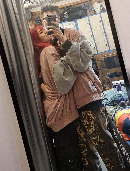 Tình yêu là sự giao thoa giữa đam mê và tin cẩn như cách MCK thể hiện với Tlinh - 1