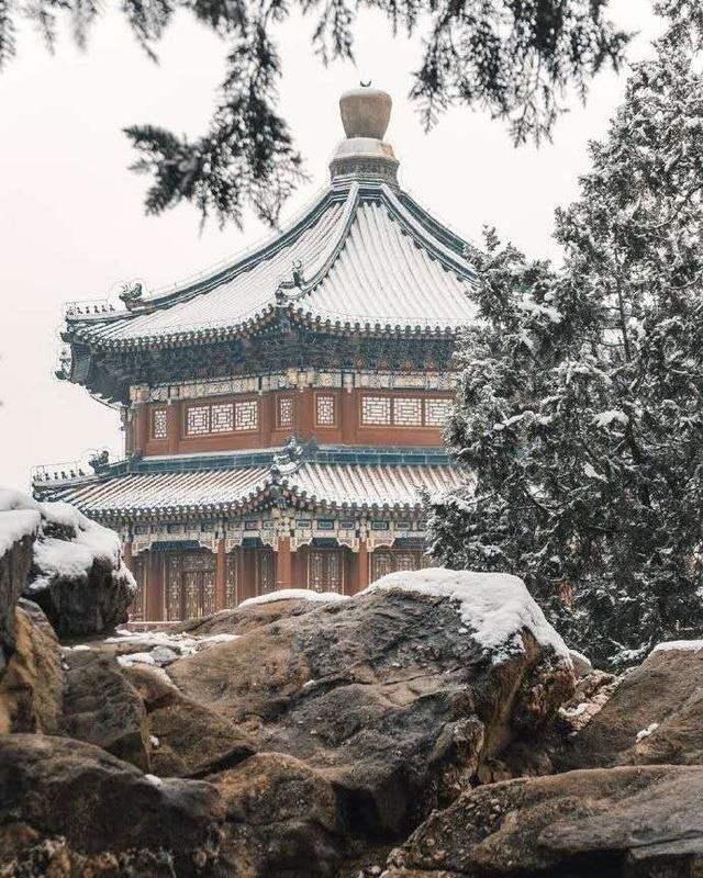 Khung cảnh tuyết rơi đẹp như tranh vẽ tại “cung điện mùa hè” Di Hòa Viên - 3