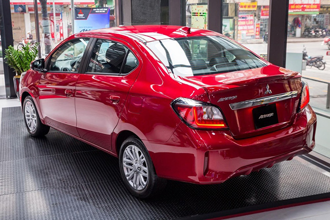 Giá xe Mitsubishi Attrage lăn bánh tháng 2/2021, giảm 50% LPTB - 10