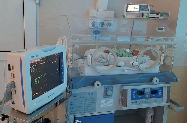 Một bé sơ sinh ở Hà Nội bị bỏ rơi vào ngày 29 Tết - 1