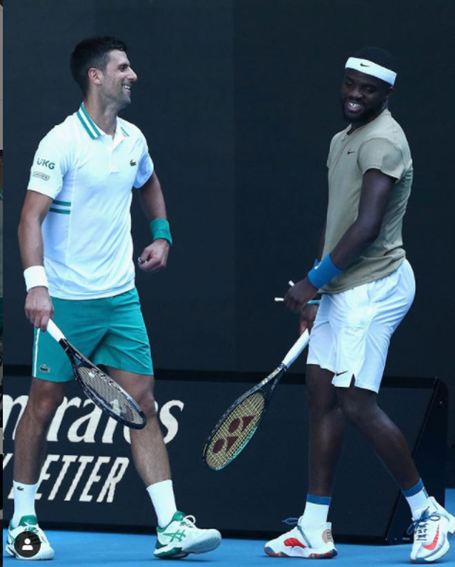 Djokovic đã có set thua đầu tiên&nbsp;ở Australian Open năm nay khi đối đầu Tiafoe