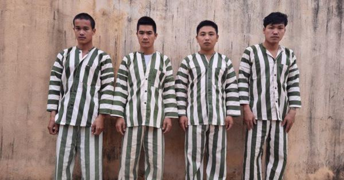 Pháp luật - Cưa hạ 50 mét khối gỗ cổ thụ, 4 đối tượng đón Tết trong tù