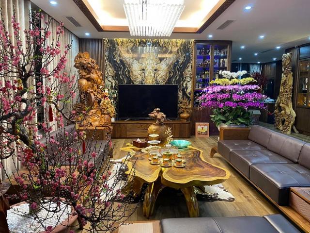 Kinh doanh - Choáng ngợp với kiểu “chơi Tết” của các đại gia: Trang trí biệt phủ lộng lẫy như cung điện