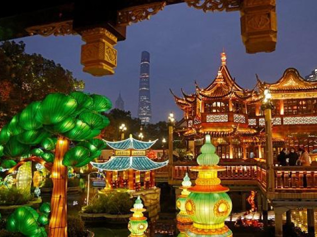 Du lịch - Hình ảnh Trung Quốc rực rỡ đón Tết sau một năm chống chọi với dịch COVID-19