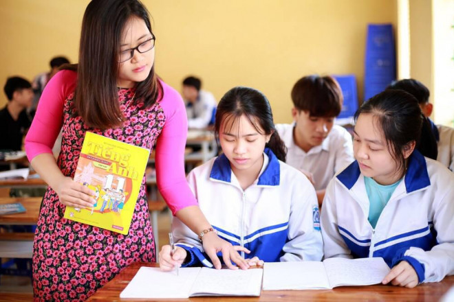 Cô giáo lọt top 10 giáo viên xuất sắc nhất toàn cầu năm 2020 - Hà Ánh Phượng&nbsp;