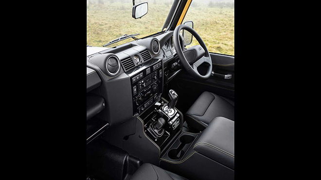 Land Rover Defender Works V8 Trophy phiên bản giới hạn đẹp hút hồn fan mê off-road - 7