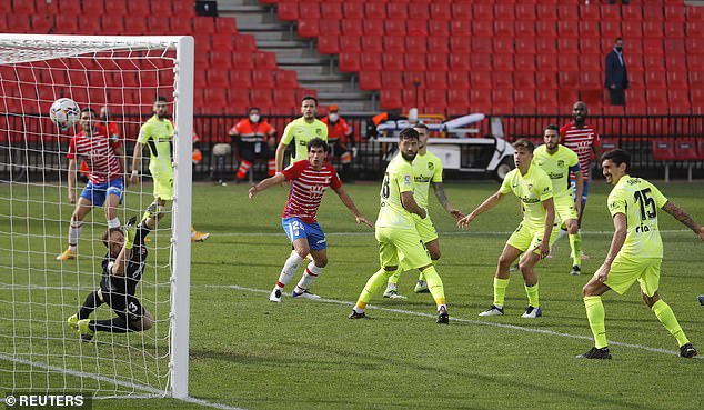 Video Granada - Atletico Madrid: Hiệp 2 bùng nổ, đẳng cấp lên tiếng - 1