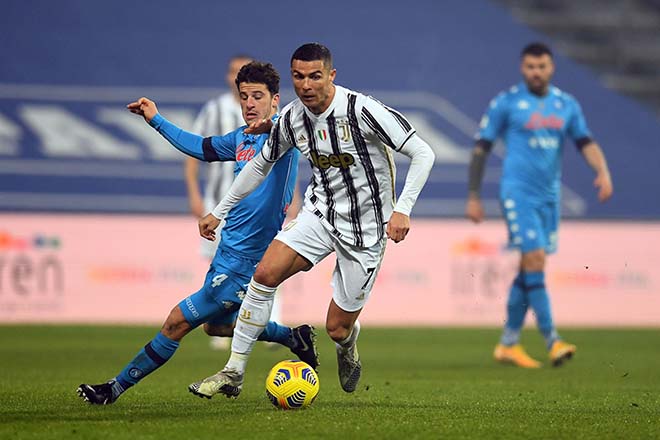 Video Napoli - Juventus: Penalty định đoạt, "Bà đầm già" gặp nguy - 1