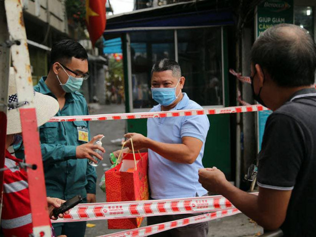 Tin tức trong ngày - TPHCM: Thêm hai quán cơm ở quận Tân Bình có liên quan đến ca COVID-19