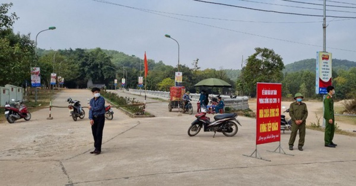 Tin tức trong ngày - Nhiều nơi ở Bắc Giang lập chốt chặn, ngăn người từ Hải Dương vào địa bàn