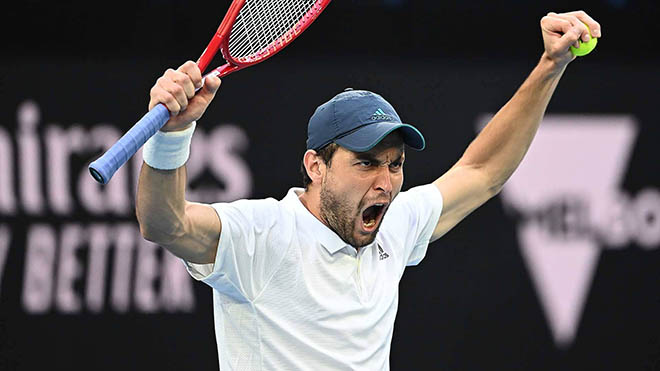 Trực tiếp tennis Dimitrov - Karatsev: &#34;Tiểu Federer&#34; thua sốc, Karatsev giành vé bán kết (Kết thúc) - 6
